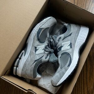 New Balance 2002r “Steel Orca” Grey/White Shoes (Size Men’s 11)